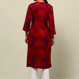 Rangriti Red Printed Straight Kurta image 2