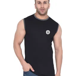 Blisstone Men Solid Round Neck Slim Fit T-shirt-image-99