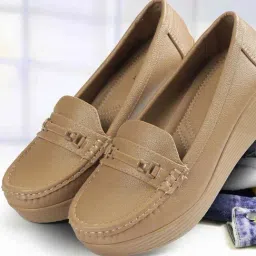 Mochi Women's Loafer Loafers-image-63