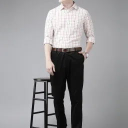 Van Heusen Sport Cream Slim Fit Checks Shirt image 4