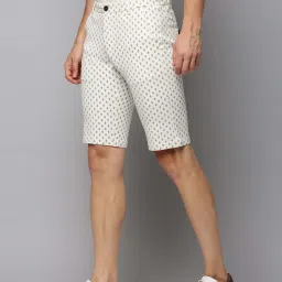 showoffff SHOWOFF Beige Regular Fit Printed Shorts image 2