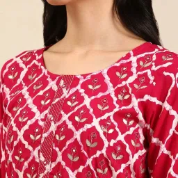 showoffff SHOWOFF Red Cotton Embroidered Straight Kurta image 5