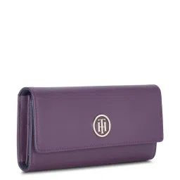 Tommy Hilfiger Harriet Wineberry Medium Wallet for Women image 2