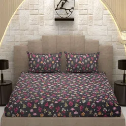 MAFATLAL Grey & Magenta Floral 160 TC Microfiber Queen Bedsheet Set- 2.28m x 2.54m-image-76