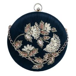 NR by Nidhi Rathi Black Fabric Clutch-picture-42