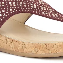 Bata Women's Maroon Thong Wedges image 4