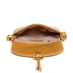 KLEIO Yellow Quilted Medium Sling Handbag image 4