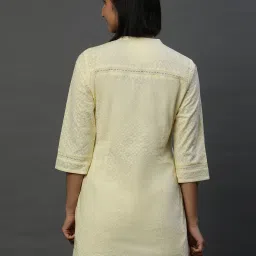 Aurelia Yellow Regular Fit Floral Kurti image 2