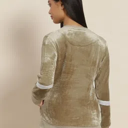 Sweet Dreams Green Regular Fit Sweatshirts image 2