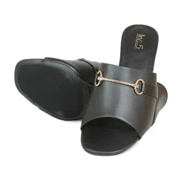 Inc.5 Women's Black Casual Stilettos image 5