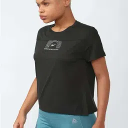 Reebok Black Graphic Print T-Shirt image 3