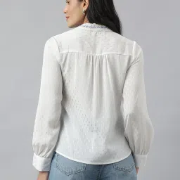 Latin Quarters White Polyster Regular fit Solid Top image 2