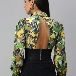 KASSUALLY Multicolor Printed Crop Top image 2