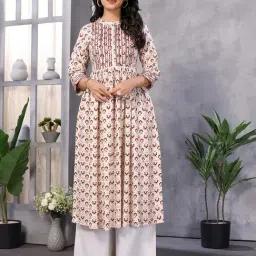 Rangita White Rayon Embroidered 3/4th sleeve Kurta-picture-42