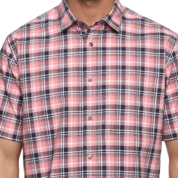 Don Vino Pink Regular Fit Checks Shirt image 4