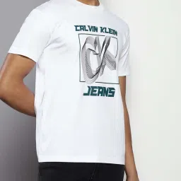 Calvin Klein Bright White Cotton Regular Fit Printed T-Shirt image 4