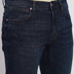 Lee Rodeo Blue Regular Fit Lightly Washed Jeans image 4