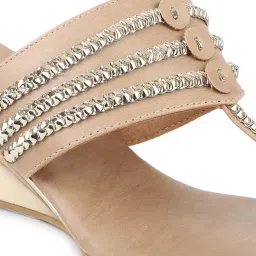 Inc.5 Women's Beige Toe Ring Wedges image 4