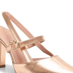 JM Looks Ethnic Block Pumps image 4