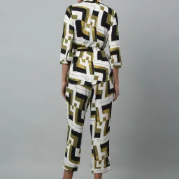 Cantabil Green & White Printed Shirt With Pants image 2