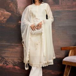 House of Pataudi Embroidered Detail Kurta & Trousers with Net Dupatta-picture-17