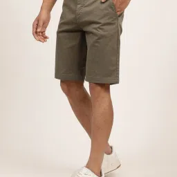 Lindbergh Olive Regular Fit Shorts image 3
