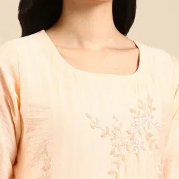 showoffff SHOWOFF Peach Cotton Embellished Straight Kurta image 5