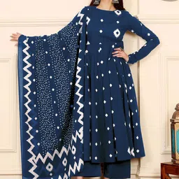 DIVASTRI Geometric Printed Empire Anarkali Kurta With Trousers & Dupatta-image-39