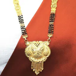 NINAMAAYRA Gold-Plated Brass Artificial Stones & Beads Mangalsutra image 2
