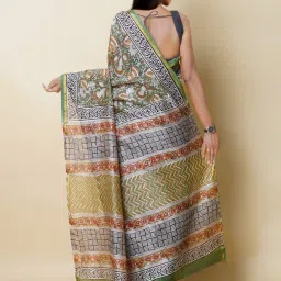 Unnati Silks Green Floral Print Saree With Unstitched Blouse image 2