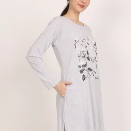 DDASPRATION Women Floral 2 Printed Pockets T-shirt image 5