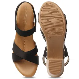 Iconics Women's Black Cross Strap Sandals image 4