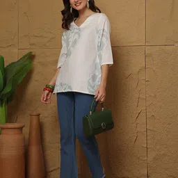 Anouk Rustic Women Ethnic Motifs Printed V-Neck Kurti image 5