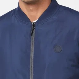 Spykar Navy Puffer Jacket With Sleeve & Zipper Pocket Printed Detail image 4
