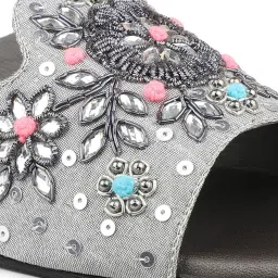 Inc.5 Women's Pewter Casual Wedges image 4