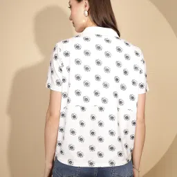 Global Republic White Floral Print Polo T-Shirt image 2