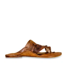 Kalapuri Men's Brown Kolhapuri Sandals image 2