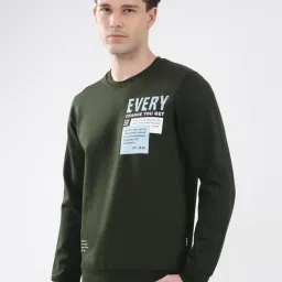 Rock.it Olive Regular Fit Printed Sweatshirt image 4