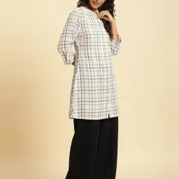 W Off-White Cotton Chequered A Line Kurti image 4