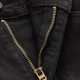 Levi's Black Cotton Skinny Fit Jeans image 4