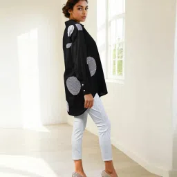 Autumnlane Black Pawan Onyx Printed Comfortable Fit Shirt image 4