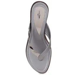 Shezone Women's Grey Thong Sandals image 4
