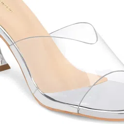 Clog London Women's Silver Casual Sandals image 4