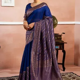 Aamish fashion Woven Design Zari Art Silk Handloom Banarasi Saree image 4