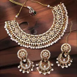 Peora Gold Plated Kundan Choker Necklace Earrings with Maang Tikka Set-picture-15