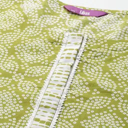 EXTRA LOVE BY LIBAS Plus Size Bandhani Printed Gotta Patti Pure Cotton Kurta Set image 2