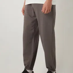 Bewakoof Heavy Duty 1.0 Men's Charcoal Grey Oversized Brushed Joggers image 3