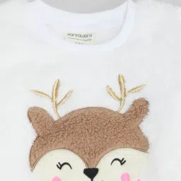 Pantaloons Junior Girls Snow White Applique Sweatshirt image 3