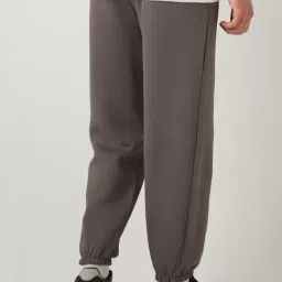 Bewakoof Heavy Duty 1.0 Men's Charcoal Grey Oversized Brushed Joggers image 2