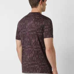 Van Heusen Maroon Cotton Regular Fit Printed T-Shirt image 2